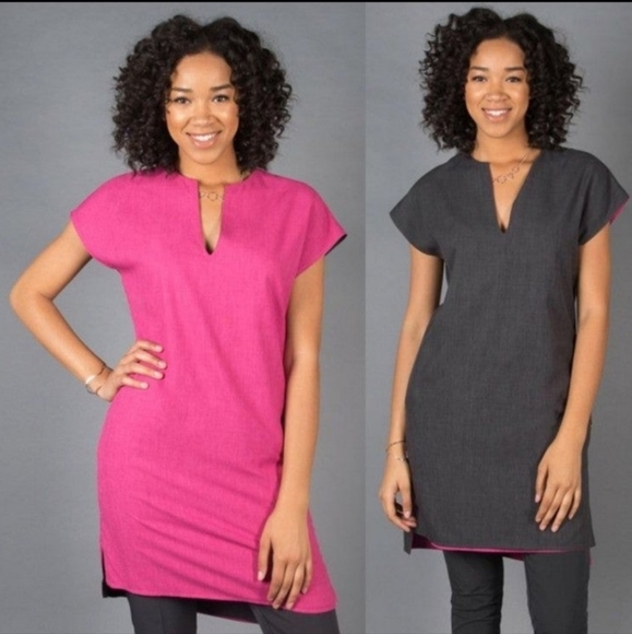 Additional item - Betabrand Reversable Travel Tunic in pink/ grey - Picture 2 of 7
